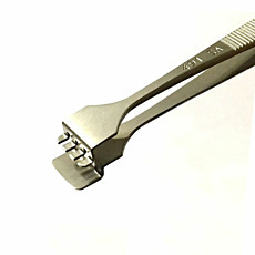 Standard Wafer Grip Tweezer with Four Tooth Blade