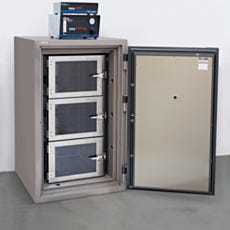 3-Chamber Double-Agent Desiccator with RH Control