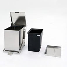 Stainless steel step trash can with soft-close lid and removable bottom