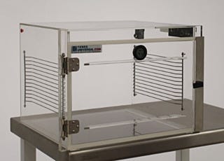 Acrylic desiccator cabinet with 1 chamber and adjustable shelving