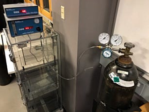 automatic nitrogen desiccator cabinet for semiconductor chip storage