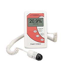 Oxygen analyzer/monitor with LCD display and sensor on a coiled cord