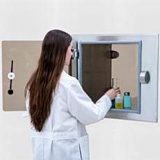 Pass-Through Chamber with Bronze Tempered Glass, Model Holding Lab Supplies