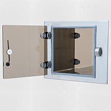 Pass-Through Chamber with Bronze Tempered Glass