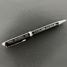 Diamond scribe tool for wafers, set in deluxe retractable metal pen