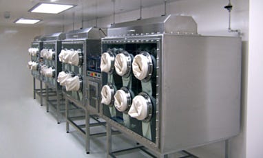 Meteorite Nitrogen Glovebox Isolator