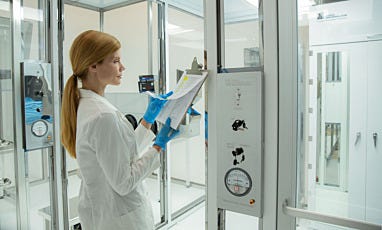 Control Panel for Hardwall Modular Cleanrooms