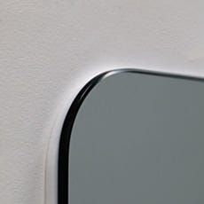 Rounded edge of frameless cleanroom mirror for easy cleaning