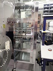 Mobile stainless steel desiccator cabinet with smart nitroplex gas control modules