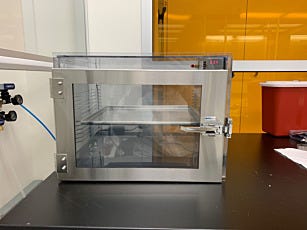 Static dissipative pvc smart dessicator