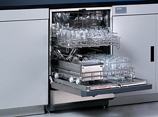 Labconco SteamScrubber Lab Dishwashers for labware, tubes, Petri dishes, BOD bottles and beakers feature 304 stainless steel upper and lower spindle racks