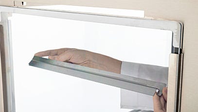 universal vertical laminar flow hood with stainless steel frame