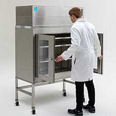 valuline mobile laminar flow cabinet with ups battery system open with scientist