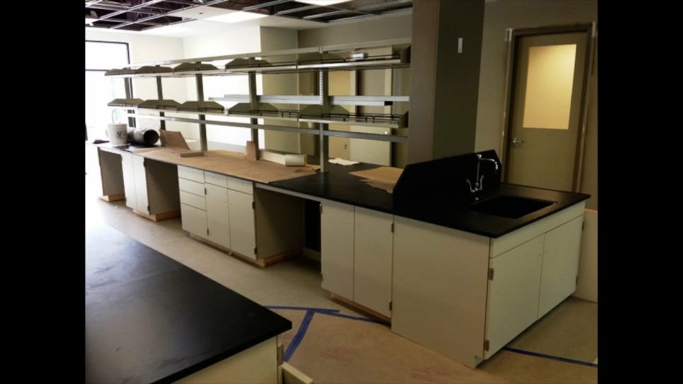 Different combinations of shelves to provide more counter space