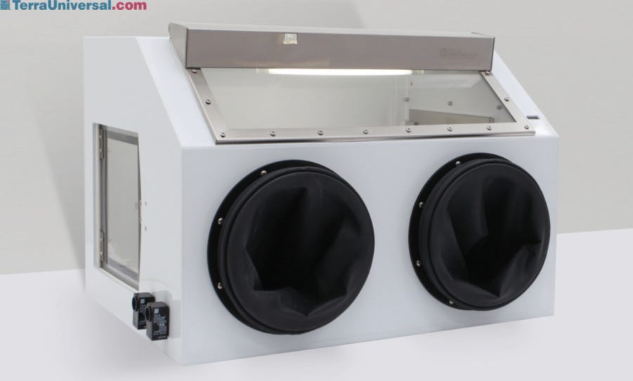 Glovebox; Smart Glovebox, Acrylic, 26