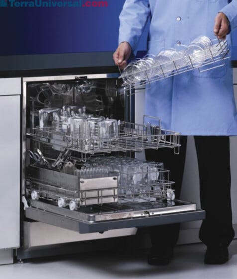 Undercounter SteamScrubber Labware Washer