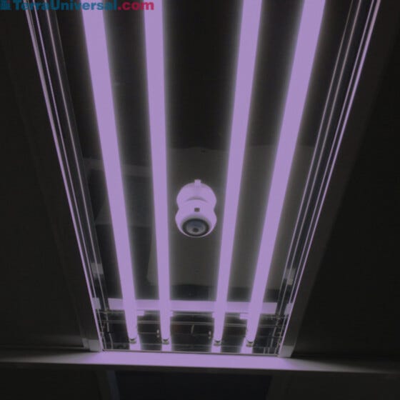 UV-C Germicidal Cleanroom Lamp