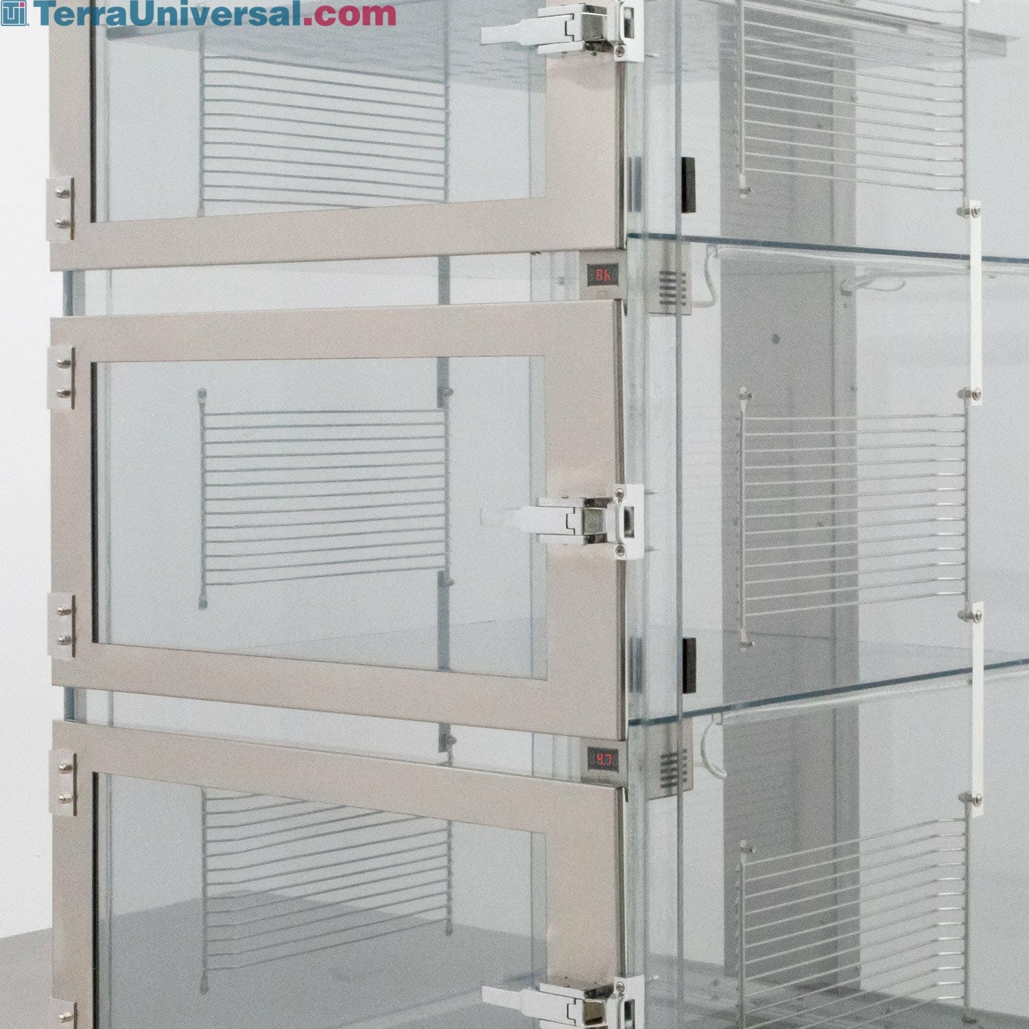 Desiccator Accessories