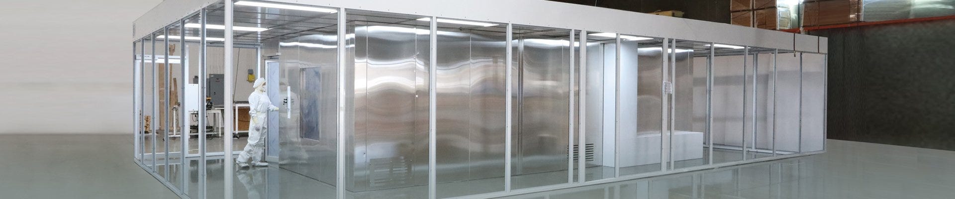 Hardwall cleanroom, shown with SDPVC external panels