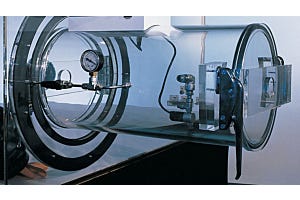 A Practical Guide to Vacuum Measurement and Operation