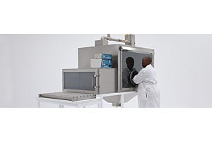 Glove Box Manufacturers | Prebuilt & Custom Glovebox Isolators