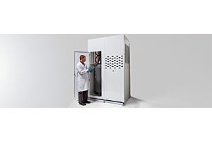 Why use nitrogen to purge moisture?