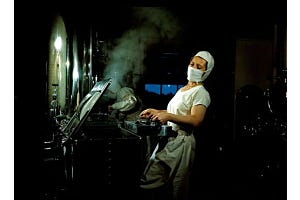 What is the Best Sterilization Method for Your Lab?