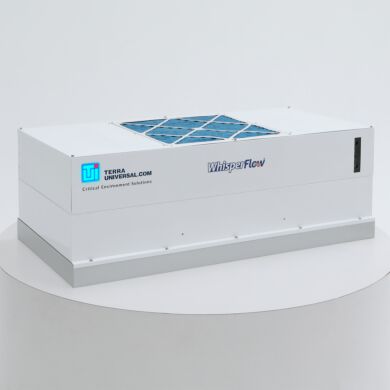 Uninterruptible Power Supply (UPS) mounted on top of FFU allows battery operation during power outage; status indicator lights provide visual alerts  |  6601-24A-H-EC-BP displayed