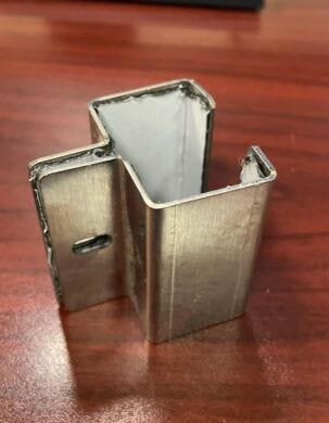 Bracket for flextrack and support bar | 6704-22A displayed