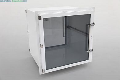 Reduces contamination by providing a clean way to transfer equipment.  |  1991-77D displayed
