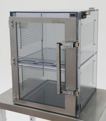 Automates clean, dry benchtop storage to eliminate moisture-related degradation and optimize yields | 1911-22D displayed