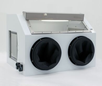Smart Glovebox maintains a low-humidity environment to protect moisture-sensitive parts (polypropylene model shown with optional gloves)  |  3305-32A displayed