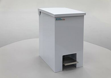 Polypropylene waste receptacles  |  1456-25A displayed