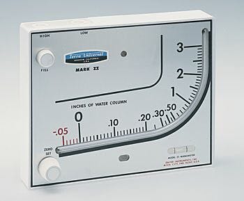Measures pressure differentials across a cleanrooms air filter to ensure correct filter operation  |  1500-09 displayed