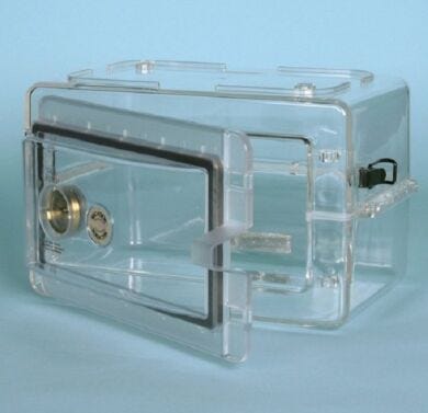 Create an optimal dry, dust-free and air-free storage of moisture sensitive products. | 1539-15 displayed