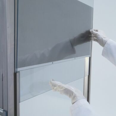 Removable plastic side panels allow for easy equipment transfer and simple disinfection  |  1688-92B-48-SD displayed