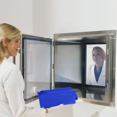 Smooth, ultra-clean surfaces inside the CleanSeam™ Pass-Through eliminate germ traps, simplify cleaning and disinfection  |  2636-06D-2 displayed