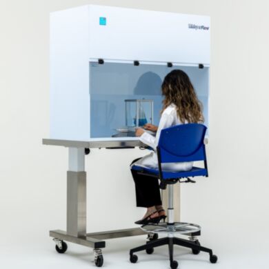Portable clean bench with static-dissipative PVC sash for contamination-sensitive applications and recessed LED lighting  |  1688-40A displayed