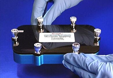 Safely and securely transports DNA, protein and liquid samples in pressurized and non-pressurized conditions.  |  3032-41 displayed
