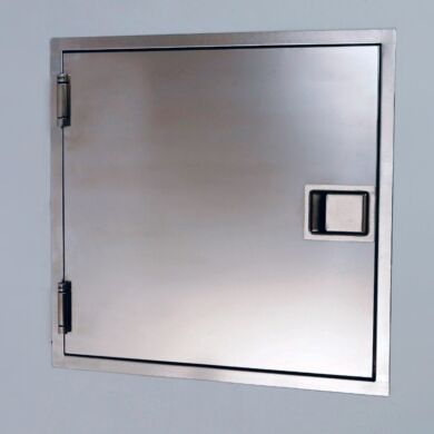 UL 10B-listed fire-rated door is suitable for use in a fire-rated cleanroom or laboratory wall | 1993-74A displayed