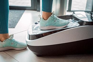 SoleMate SM-76C Automatic Shoe Cover with a 1000 capacity covers shoes in three seconds; keeps cleanrooms, medical facilities, labs and real estate showings cle  |  5608-17 displayed
