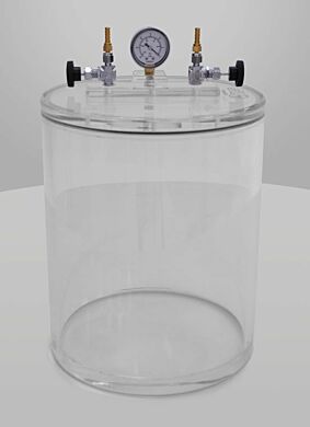 Shown with vacuum gauge and metering valves.  |  5235-08 displayed
