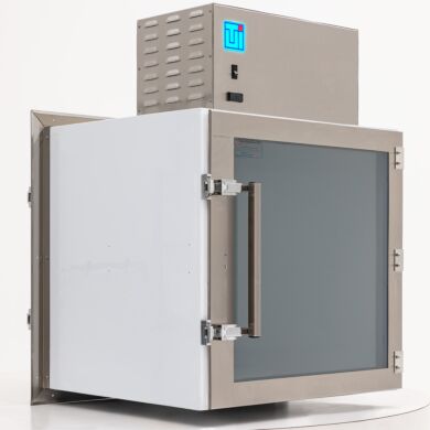 Pass-Through General-Use, Polypropylene with ULPA Air Shower Module  |  1992-31D displayed