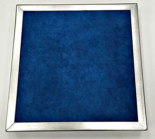 Used to remove a broad range of organic compounds and solvent fumes. | 1701-90A displayed