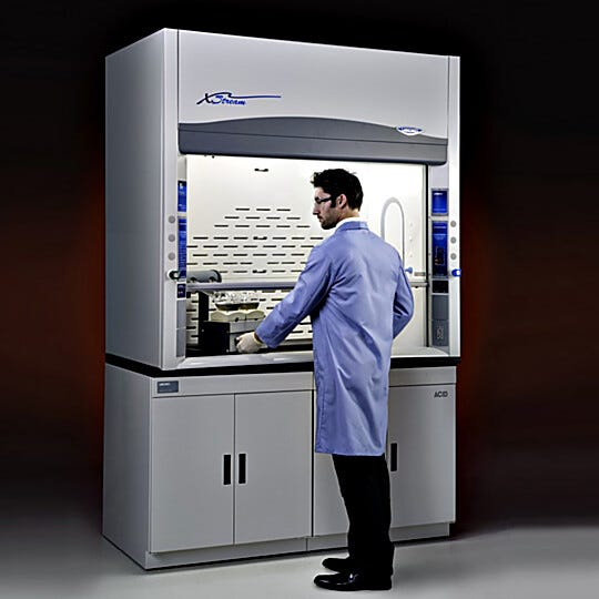 XStream Labconco fume hood shown with clean-sweep sash handle and rear downflow dual baffle system  |  1538-32 displayed