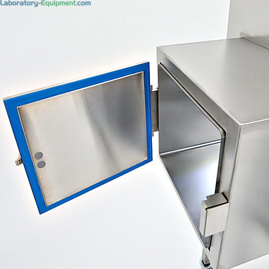 BioSafe® inert gas airlock; removable and autoclavable doors; seamless interior with coved corners  |  9670-64C displayed