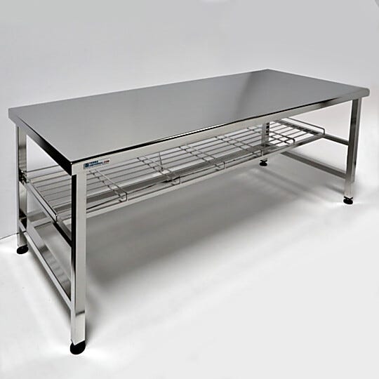 Electropolished 304-stainless steel ISO 4 cleanroom table with continuous seam welds; durable, all-welded work station for critical processes | 9603-07 displayed