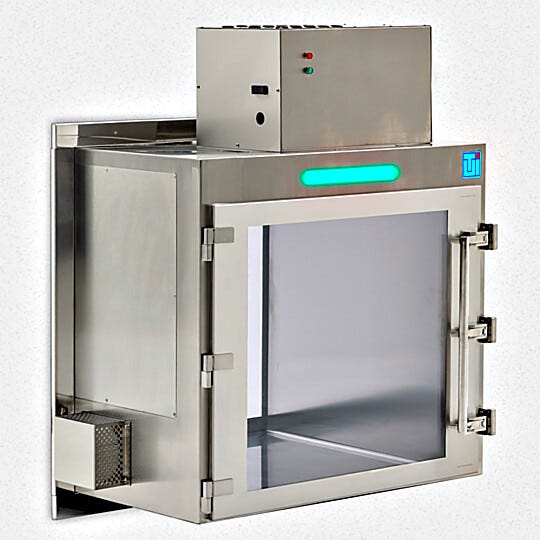 CleanMount® pass through with Smart® Control System and ULPA air shower | 2635-55 displayed