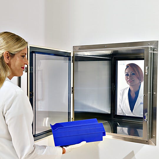 Smooth, ultra-clean surfaces inside the CleanSeam™ Pass-Through eliminate germ traps, simplify cleaning and disinfection | 2636-06D-2 displayed