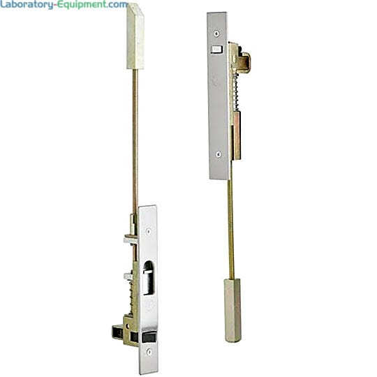 Constant latching keeps the inactive door locked at the top and bottom until the active door opens, triggering automatic bottom-bolt release  |  5050-15 displayed